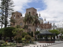 Imagen Catedral Nueva Cuenca Ecuador